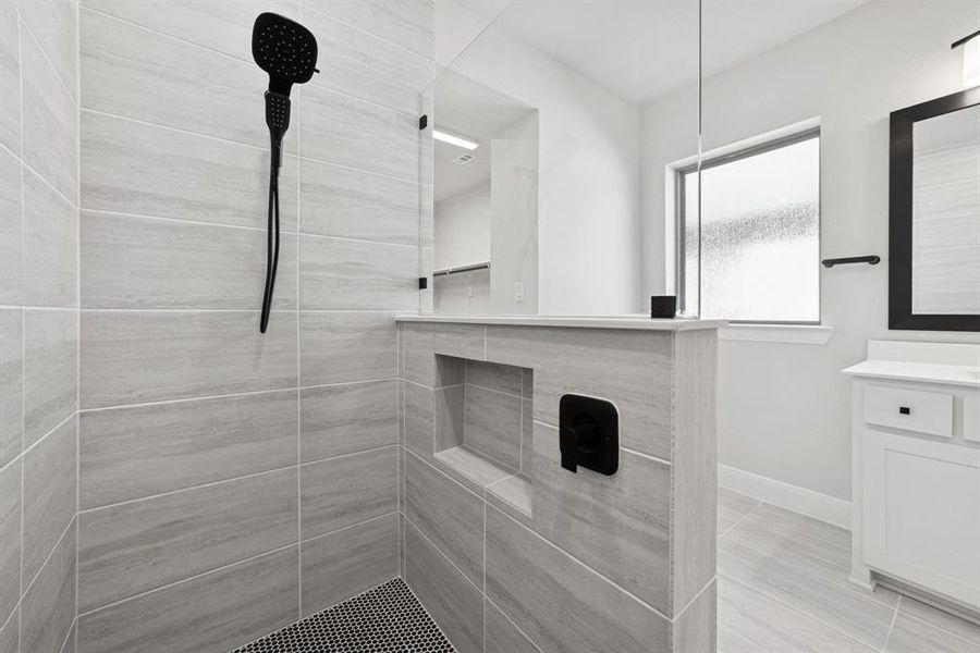 Furnished interior view inside a new home in Mantua Point Classics, Van Alstyne (Image 10). Furnished interior view inside a new home in Mantua Point Classics, Van Alstyne (Image 10).