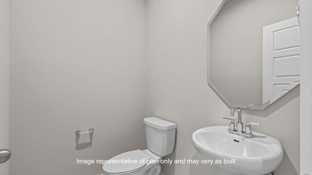 Representative furnished interior of a home built from the The Jaxson by D.R. Horton in Overlook West, Wolfforth (Image 6).