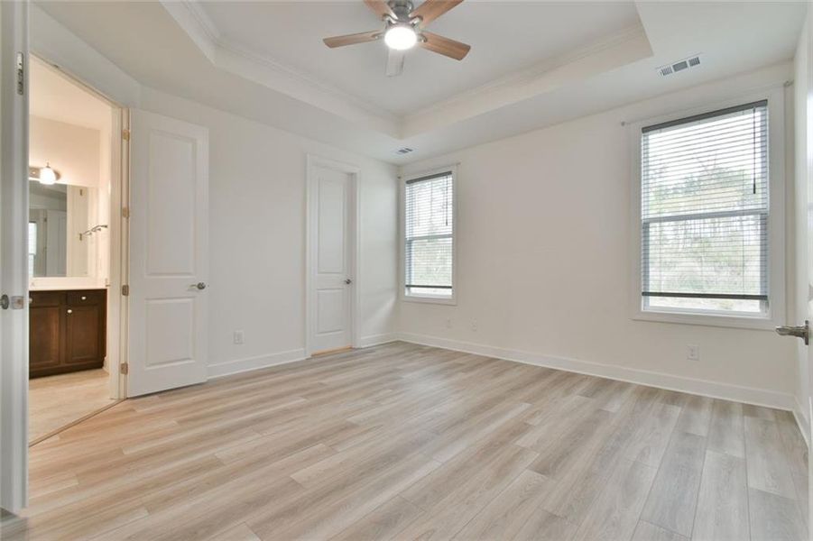 Spacious, unfurnished interior of a new home in , Hoschton (Image 23).