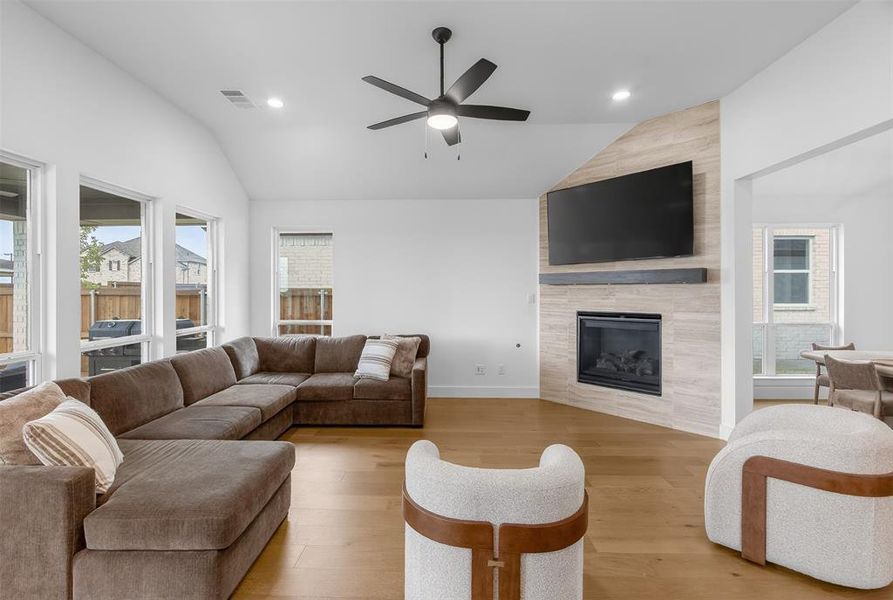 Furnished interior view inside a new home in Ten Mile Creek, Celina (Image 26).