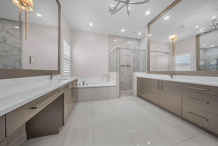 46-web-or-mls-DSC00887 46-web-or-mls-DSC00887