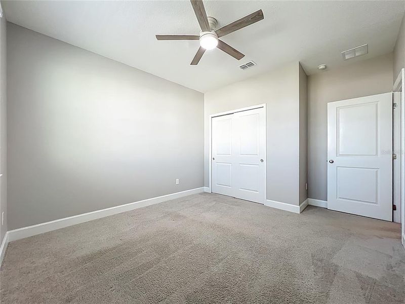 Spacious, unfurnished interior of a new home in , Winter Garden (Image 35).