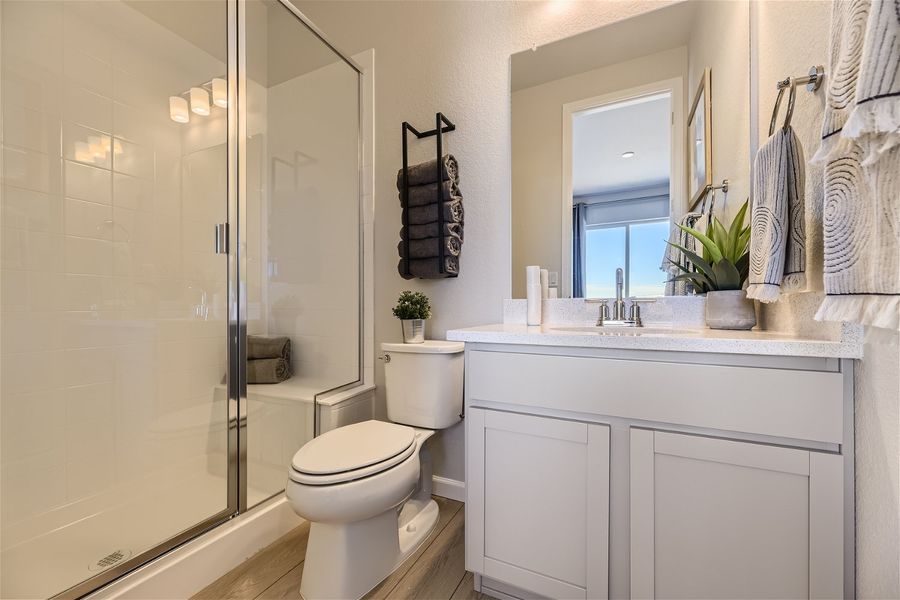 10700 hanging lake place - web quality - 012 - 16 bathroom