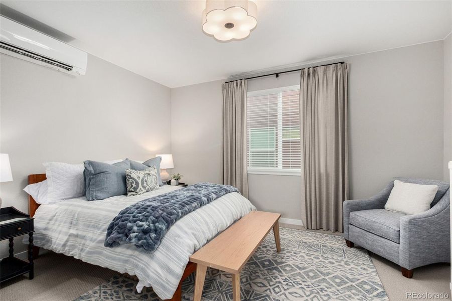 Bedroom #4 - used as a guest suite - Third floor Bedroom #4 - used as a guest suite - Third floor