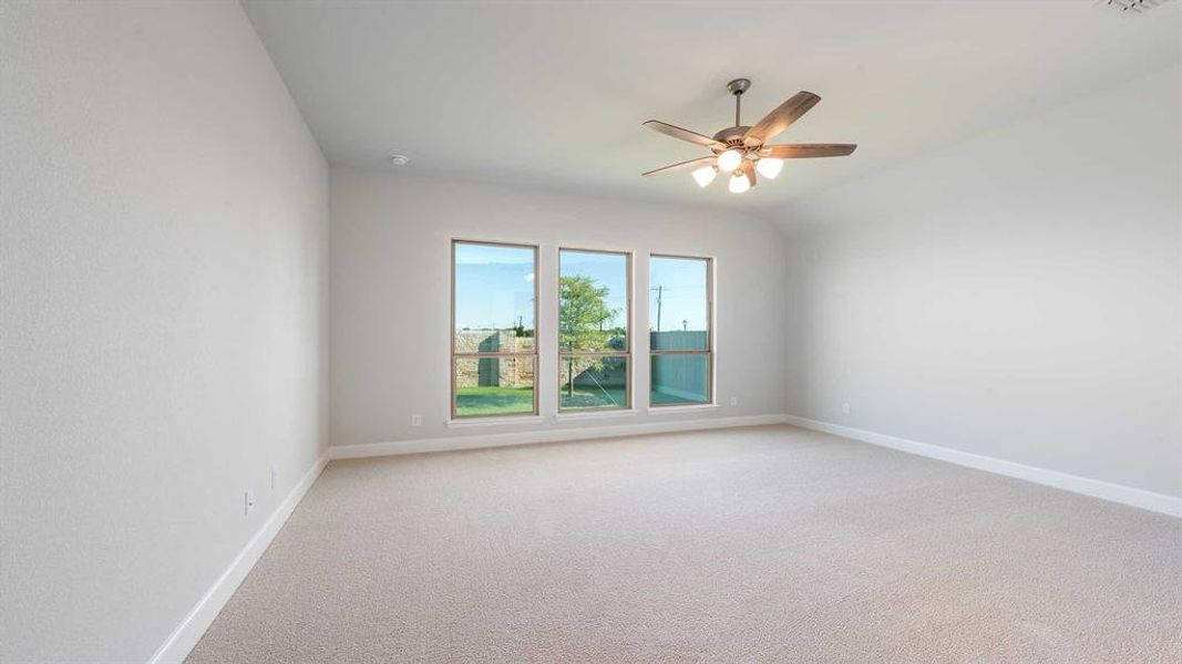 Spacious, unfurnished interior of a new home in Trinity Falls 45', McKinney (Image 12). Spacious, unfurnished interior of a new home in Trinity Falls 45', McKinney (Image 12).