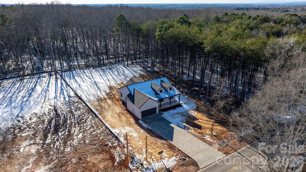 Image 37 of a home in .