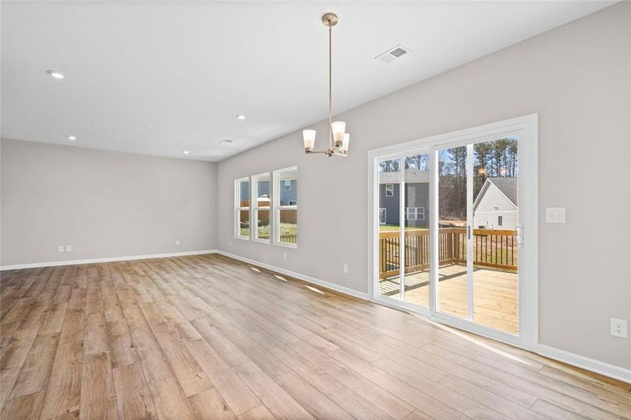 Spacious, unfurnished interior of a new home in Sage Woods, Dallas (Image 33).