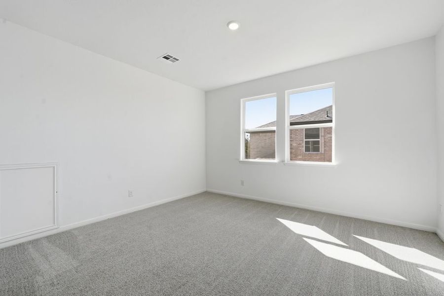 Spacious, unfurnished interior of a new home in Parkside on the River 60s, Georgetown (Image 21).