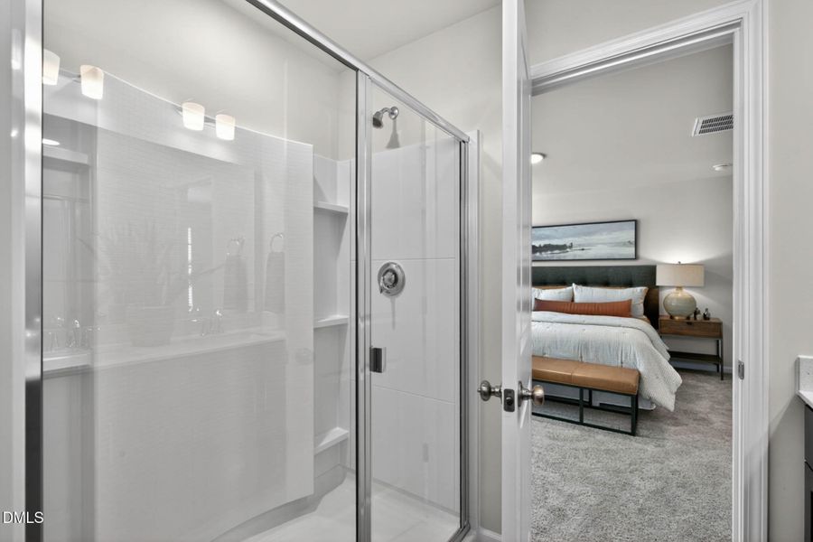 DC 30 Owners Shower-2 DC 30 Owners Shower-2