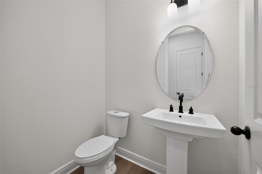 Furnished interior view inside a new home in Lake Cawood Cove, Windermere (Image 2). Furnished interior view inside a new home in Lake Cawood Cove, Windermere (Image 2).