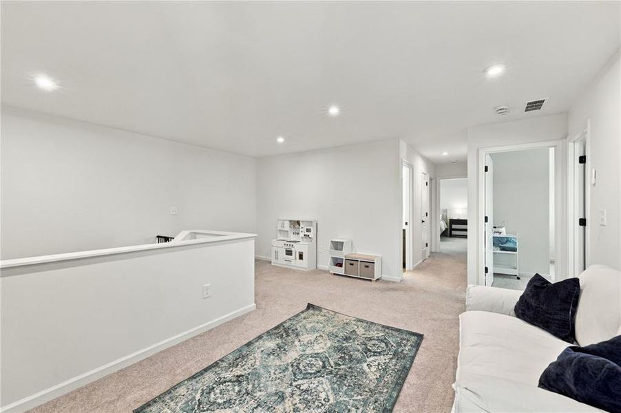 Spacious, unfurnished interior of a new home in Sweetbay Farm, Lawrenceville (Image 21).