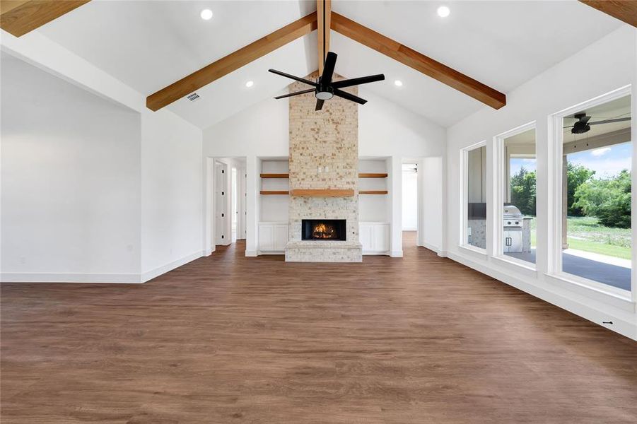 Spacious, unfurnished interior of a new home in , Caddo Mills (Image 21).