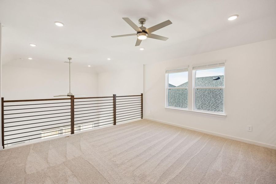 Spacious, unfurnished interior of a new home in Montgomery Bend, Montgomery (Image 32).