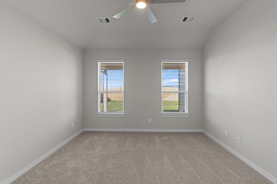 Spacious, unfurnished interior of a new home in Briarwood Crossing, Rosenberg (Image 18). Spacious, unfurnished interior of a new home in Briarwood Crossing, Rosenberg (Image 18).