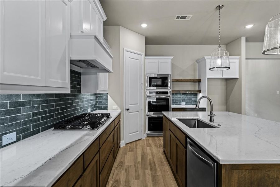 Doug Parr Homes | Hunter Plan - Kitchen Doug Parr Homes | Hunter Plan - Kitchen