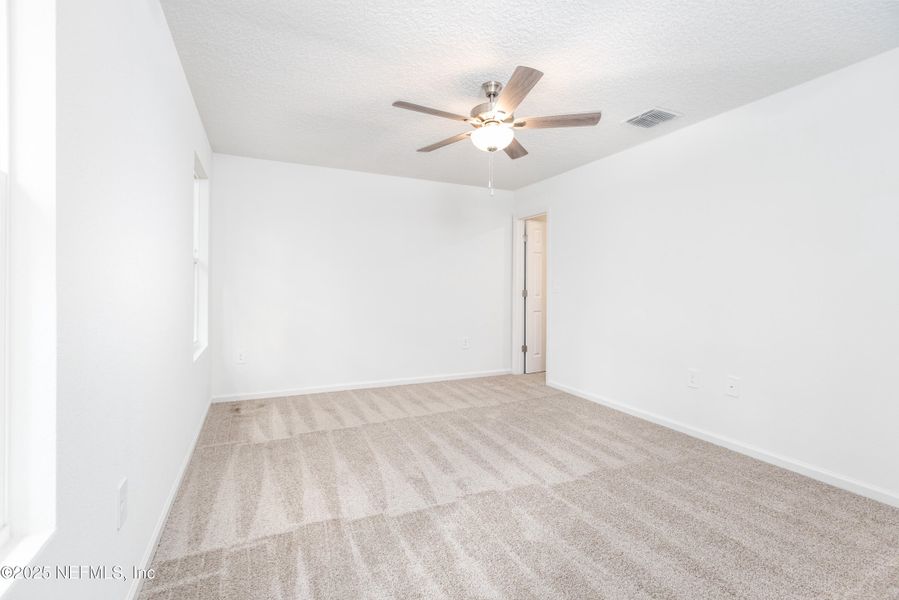 Spacious, unfurnished interior of a new home in , St. Augustine (Image 12).