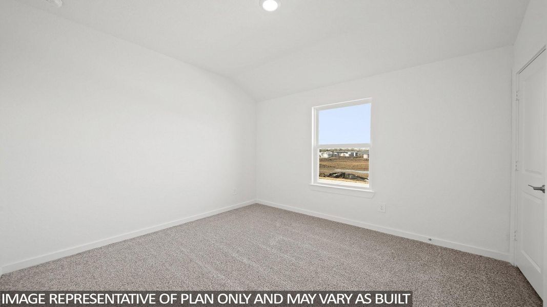 Spacious, unfurnished interior of a new home in Riverside Estates, Mont Belvieu (Image 19).