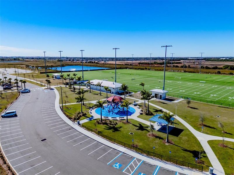 Community amenities in Waterset Garden Series, Apollo Beach (Image 65).