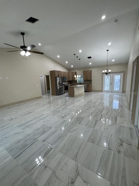 Spacious, unfurnished interior of a new home in , Okeechobee (Image 17).