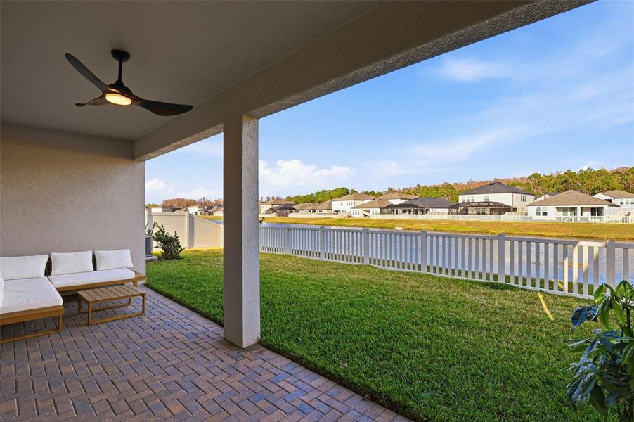 Exterior details and patio area of a home in , Lutz (Image 31).