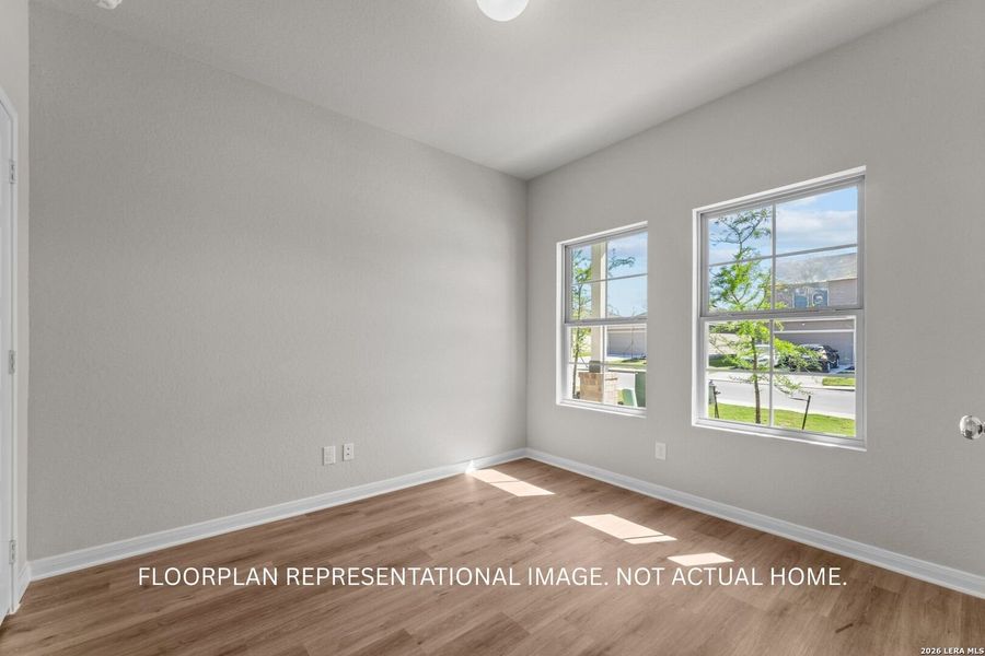 Spacious, unfurnished interior of a new home in Verano Farms, San Antonio (Image 17).
