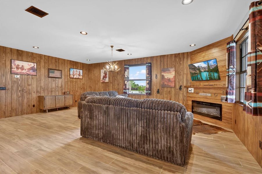 13-web-or-mls-5P1A1181 13-web-or-mls-5P1A1181