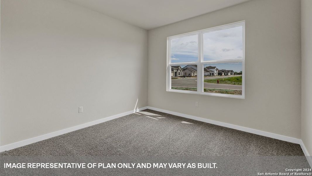 Spacious, unfurnished interior of a new home in Sonoma Oaks, Fredericksburg (Image 12).
