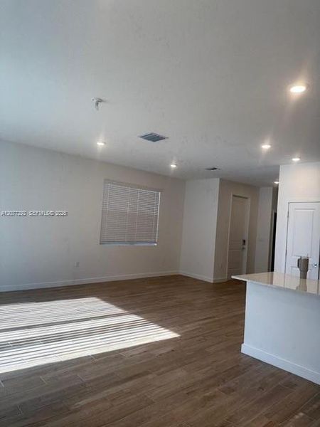 Spacious, unfurnished interior of a new home in , Homestead (Image 23).