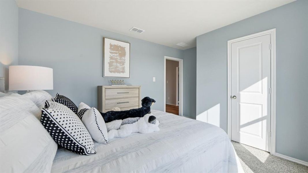 Furnished interior view inside a new home in Hickory Grove, Bridgeport (Image 10).