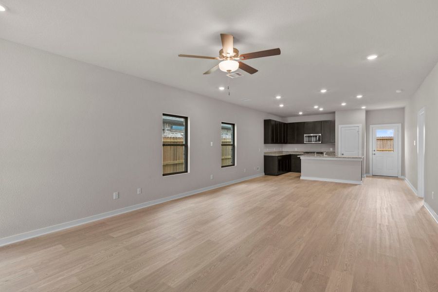 New Home in Texas City, TX.  - Slide 8