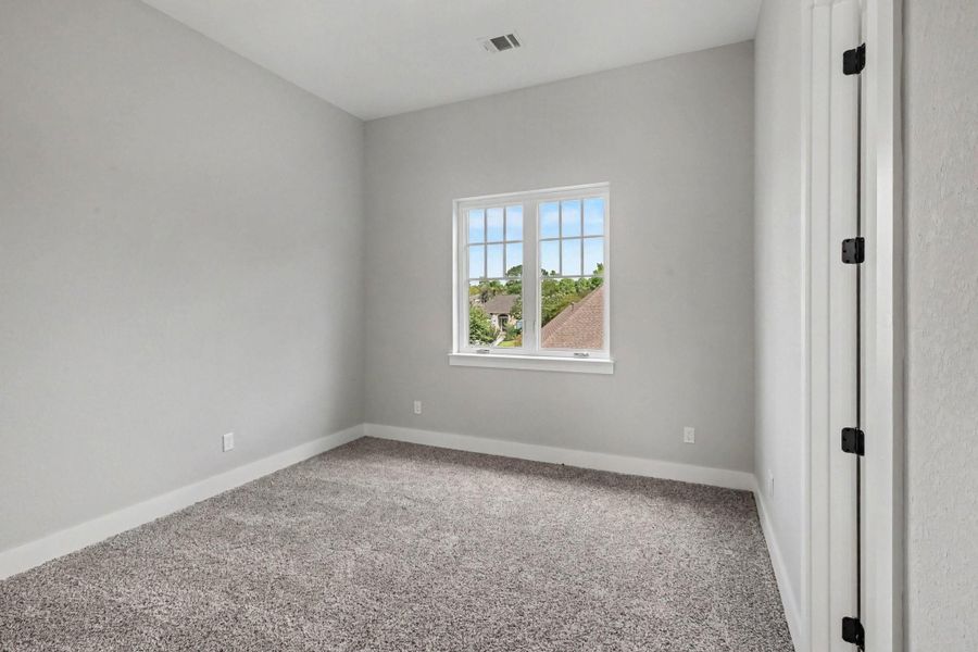 Spacious, unfurnished interior of a new home in , Montgomery (Image 15).