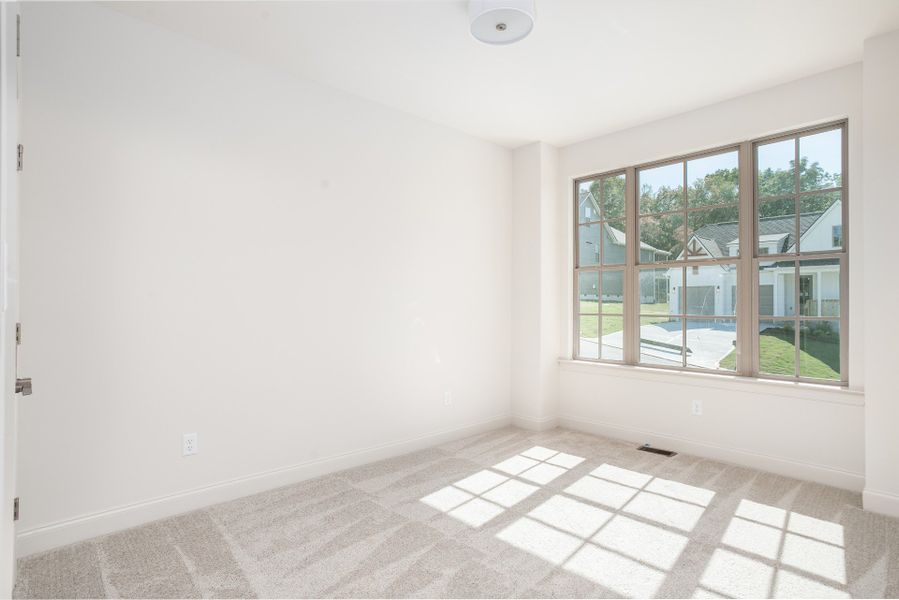 Representative unfurnished interior of a home built from the The Bayfield by Greentech Homes LLC in The Thicket at Sedman Hills, Hixson (Image 15).