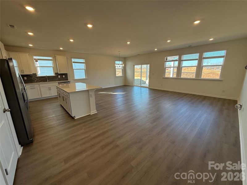 Spacious, unfurnished interior of a new home in , Monroe (Image 17).