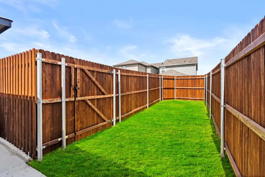 Exterior details and patio area of a home in , Fort Worth (Image 3).