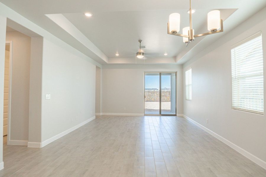 Spacious, unfurnished interior of a new home in Paseo Del Este, El Paso (Image 17).