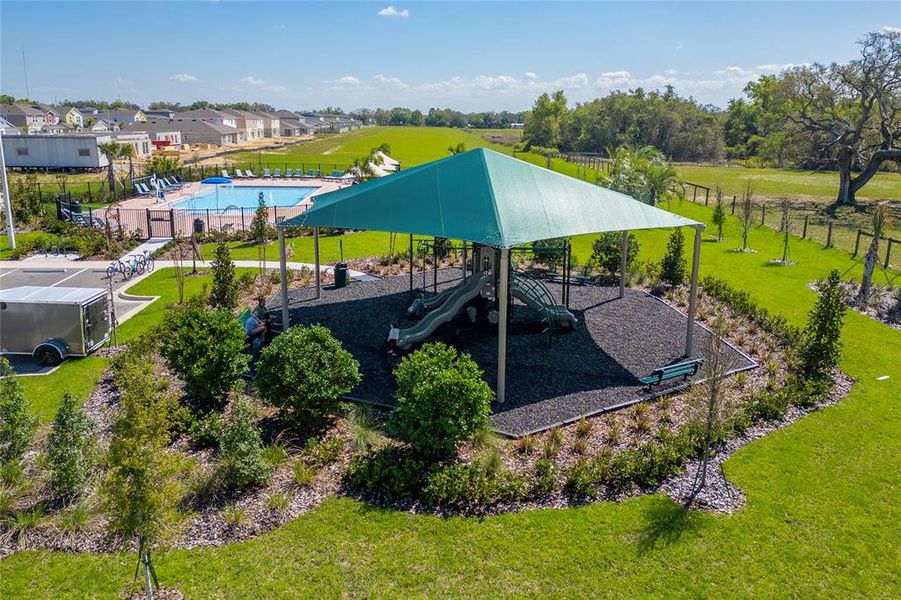 Community amenities in Lawson Dunes, Haines City (Image 29).