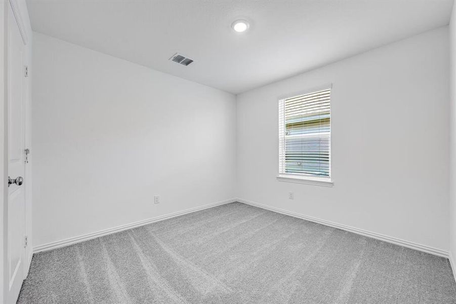 Spacious, unfurnished interior of a new home in River Ridge, Crandall (Image 17).