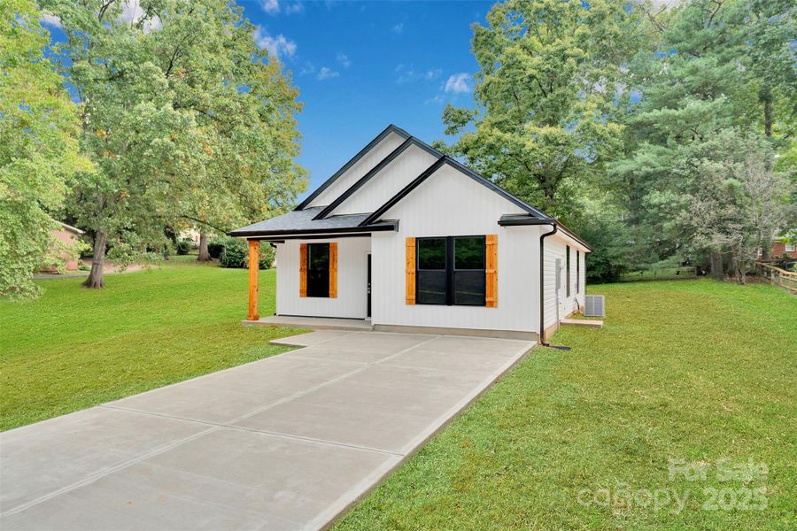 Image 23 of a home in .