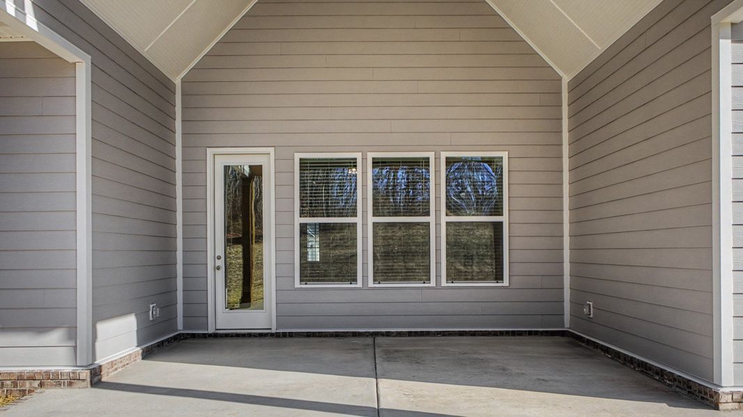 Furnished interior view inside a new home in Brush Creek, Fairview (Image 8).