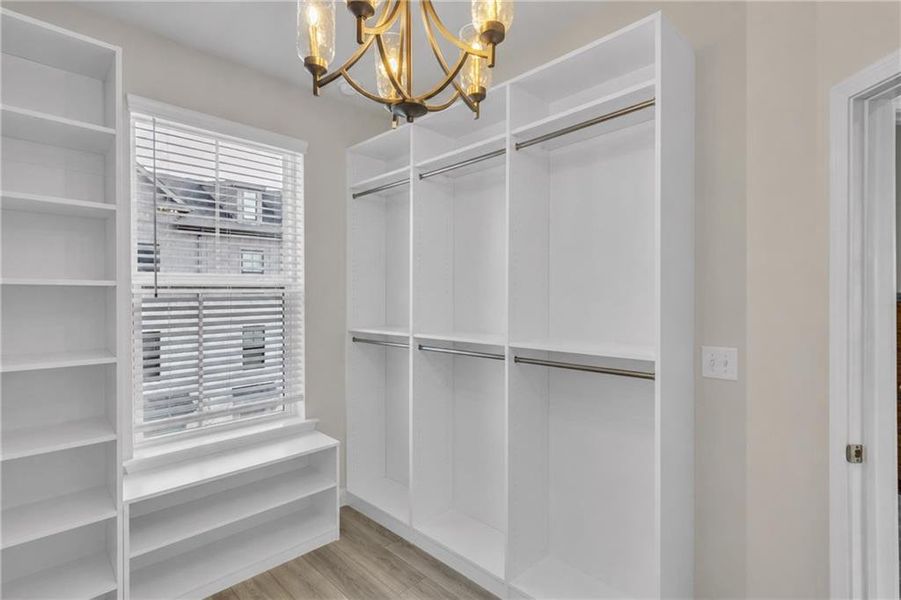 Image 33 of a home in .