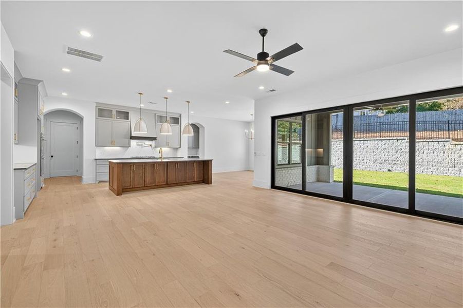 Spacious, unfurnished interior of a new home in Town Farms, Peachtree Corners (Image 40).