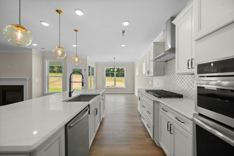 Furnished interior view inside a new home in Grove Park, Clemmons (Image 10).
