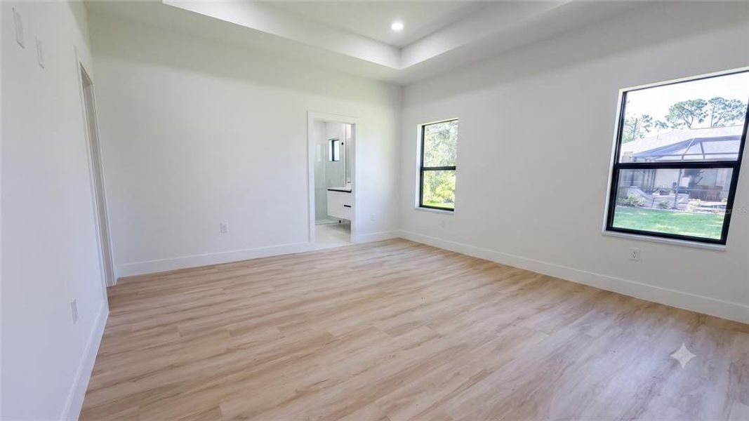 Spacious, unfurnished interior of a new home in , North Port (Image 15).