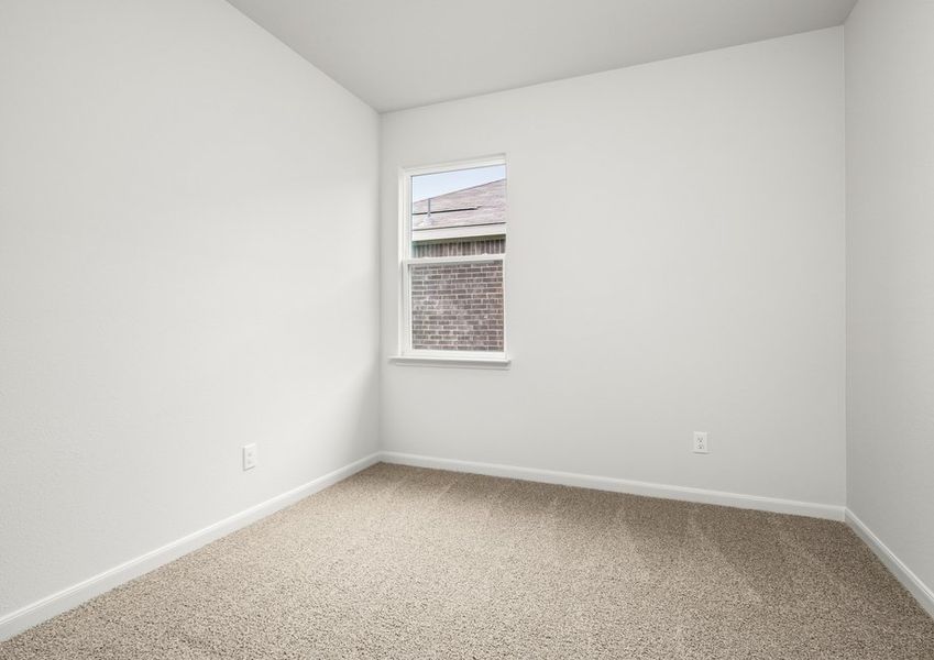 The secondary bedrooms are the perfect space for children's rooms or guest rooms. The secondary bedrooms are the perfect space for children's rooms or guest rooms.