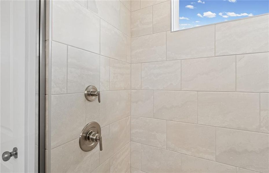 Close-up of interior finishes inside a home in Creekside at Skelton, Jefferson (Image 16).