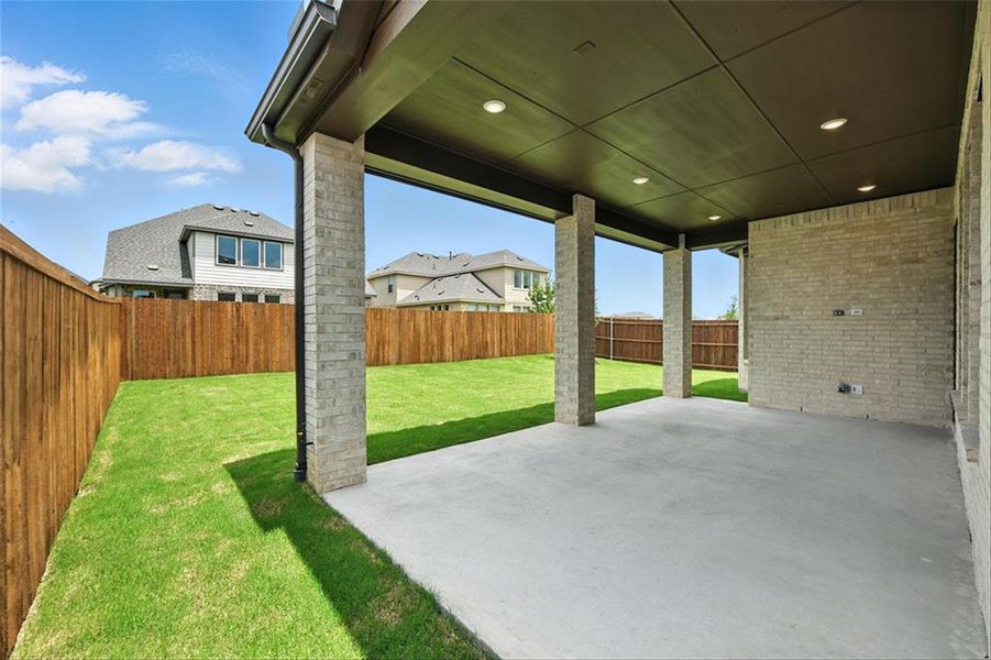 Front exterior of a new home in Wildflower Ranch: 50ft. lots, Dish, TX, highlighting curb appeal (Image 2). Front exterior of a new home in Wildflower Ranch: 50ft. lots, Dish, TX, highlighting curb appeal (Image 2).
