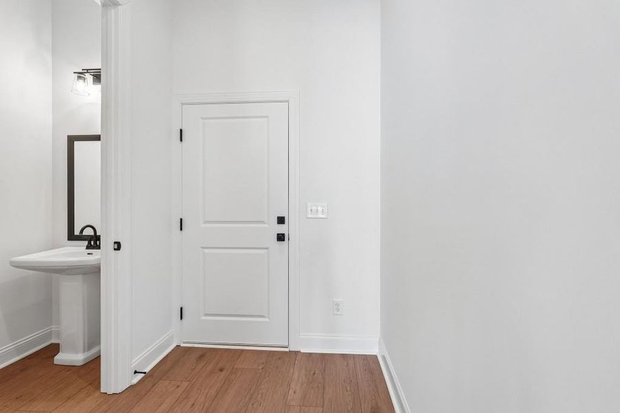 Spacious, unfurnished interior of a new home in The Preserve at Killian Hill, Lilburn (Image 36). Spacious, unfurnished interior of a new home in The Preserve at Killian Hill, Lilburn (Image 36).