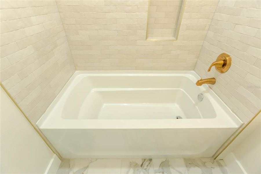 Close-up of interior finishes inside a home in , Weeki Wachee (Image 21).
