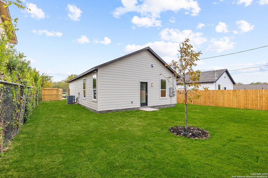 Exterior details and patio area of a home in , San Antonio (Image 4). Exterior details and patio area of a home in , San Antonio (Image 4).