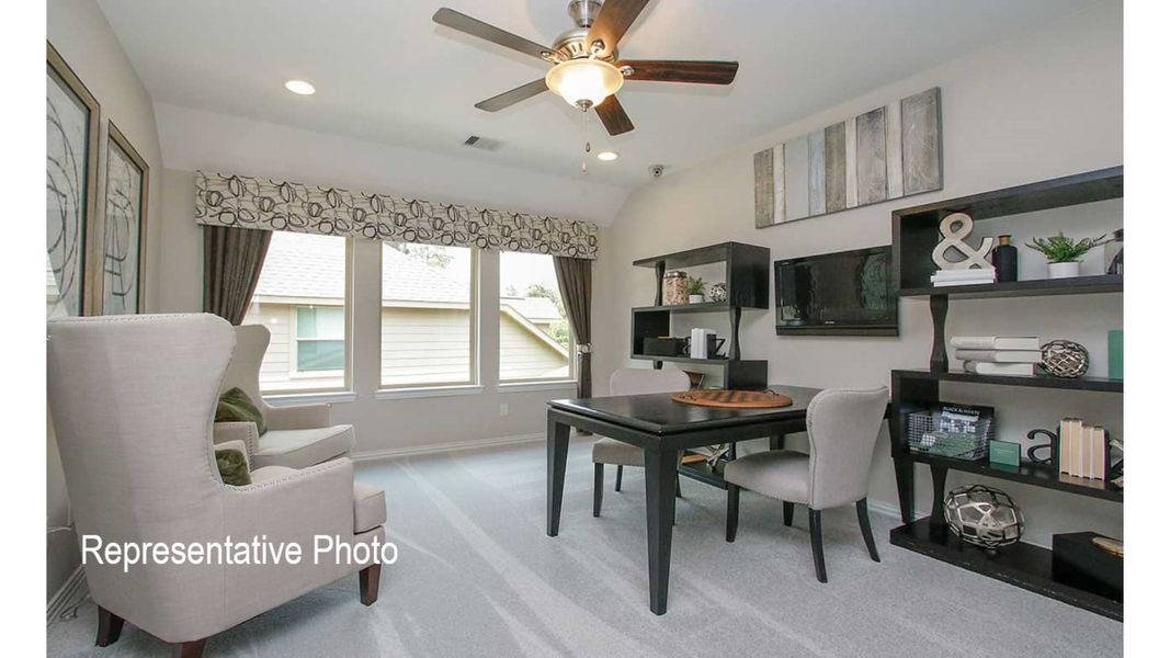 Furnished interior view inside a new home in Hulen Trails, Fort Worth (Image 16). Furnished interior view inside a new home in Hulen Trails, Fort Worth (Image 16).